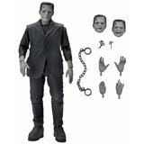 Black White  Version Frankenstein von Neca mit Zubehör