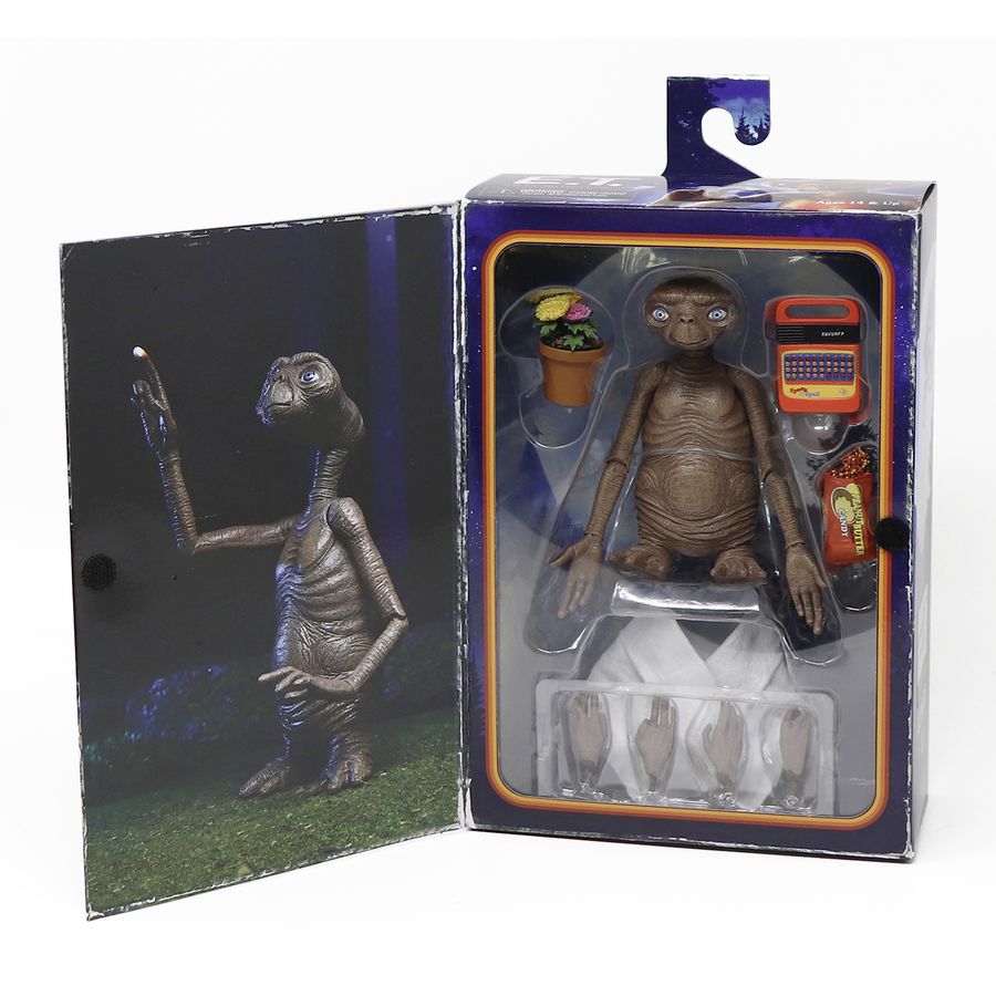 ultimate-e.t.-figur-von-neca-12cm