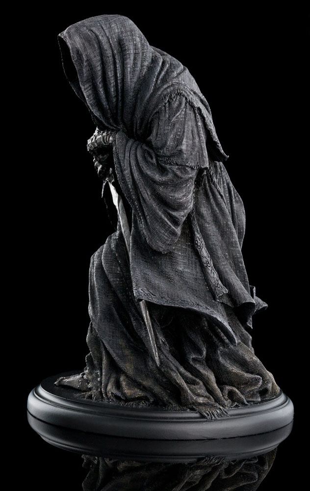 Ringgeist Herr der Ringe Statue aus Resin von links von Weta Workshop