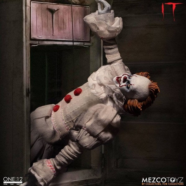  ES / IT - Stephen Kings Pennywise (2017) The One:12 Actionfigur von Mezco Toyz 9