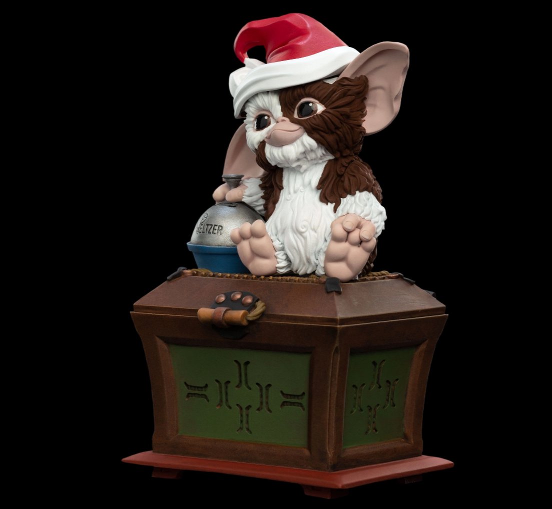 Gremlins Gizmo with Santa Hat Mini Epics Limited Edition Vinyl Figur