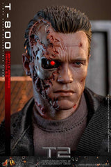 Hot Toys Terminator 2 T-800 Battle Damaged Version 2.0 1/6 Actionfigur 11