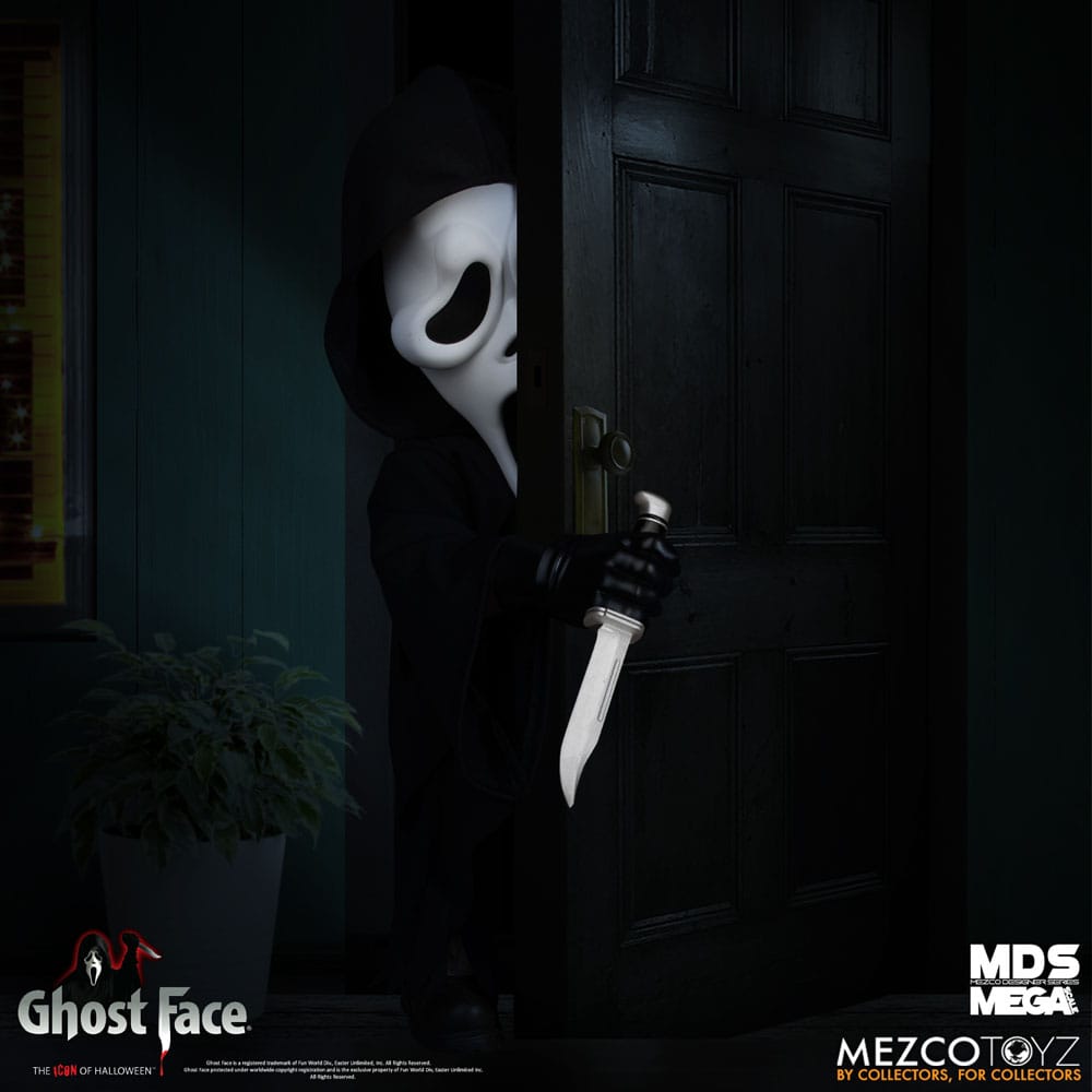 Ghost Face MDS Mega Scale 38 cm Puppe von MEZCO TOYZ 10