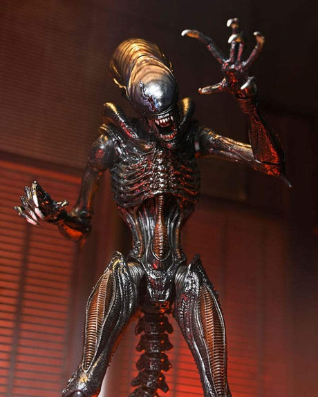 Alien Romulus Ultimate Scorched Xenomorph Actionfigur 5