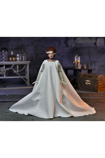 NECA Universal Monsters Ultimate Bride of Frankenstein (Color) Actionfigur 3