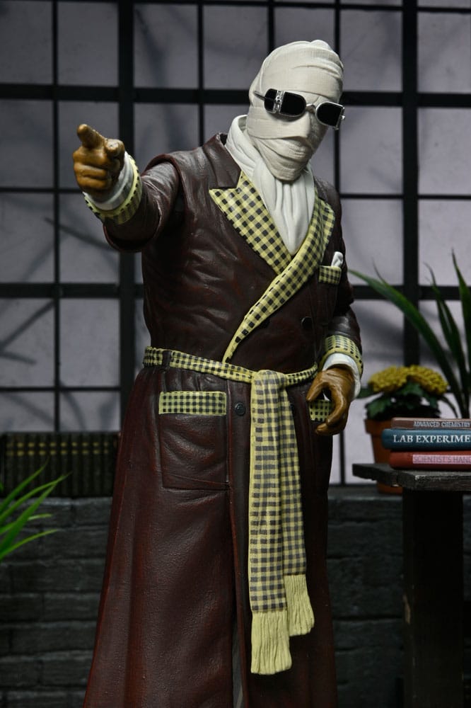 Universal Monsters Ultimate Invisible Man (Kemp House) (Color) Actionfigur von NECA 7