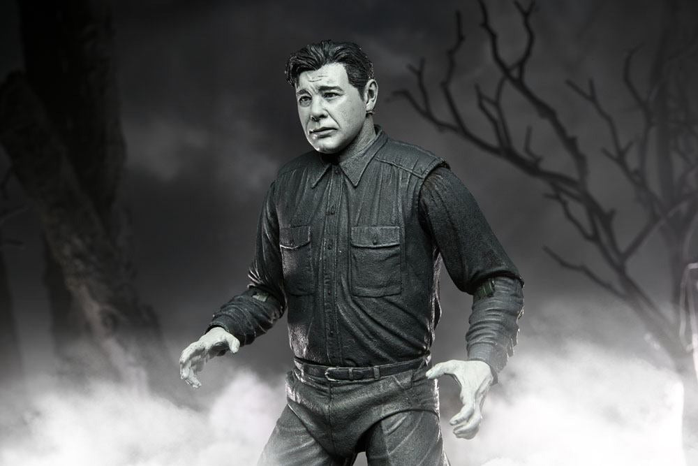 NECA Universal Monsters Ultimate The Wolf Man (Black/White) Actionfigur 5