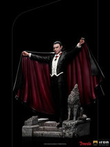 Dracula Universal Monsters Deluxe Art Scale 1/10 Statue